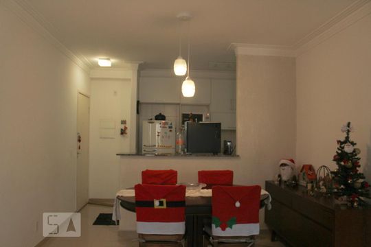 Sala de Jantar de apartamento para alugar com 2 quartos, 80m² em Jardim Tupanci, Barueri
