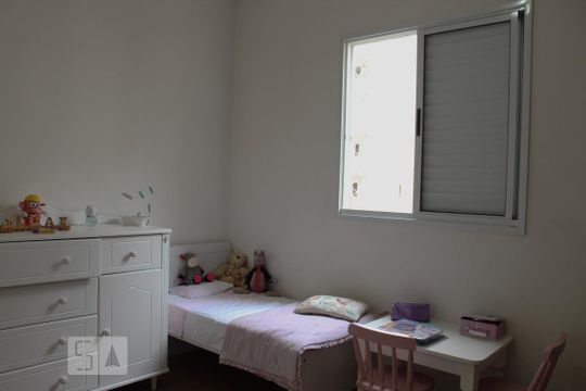 Quarto 2 de apartamento para alugar com 2 quartos, 80m² em Jardim Tupanci, Barueri
