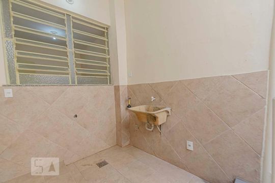 Área de Serviço de casa para alugar com 5 quartos, 210m² em São Cristóvão, Rio de Janeiro