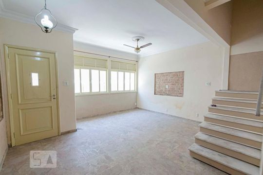 Casa para alugar com 5 quartos, 210m² em São Cristóvão, Rio de Janeiro
