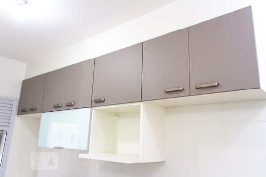 Cozinha - Armários de apartamento para alugar com 2 quartos, 57m² em Barra Funda, São Paulo