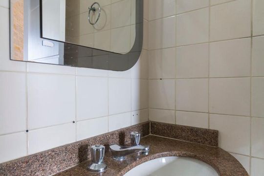 Banheiro Social de apartamento à venda com 2 quartos, 64m² em Vila Guarani (z Sul), São Paulo