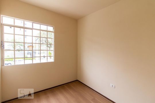 Quarto 2 de apartamento para alugar com 3 quartos, 95m² em  Bairro Bacacheri, Curitiba