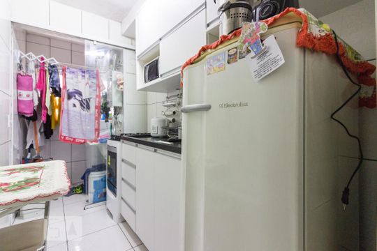 Cozinha de apartamento à venda com 2 quartos, 50m² em Limão, São Paulo