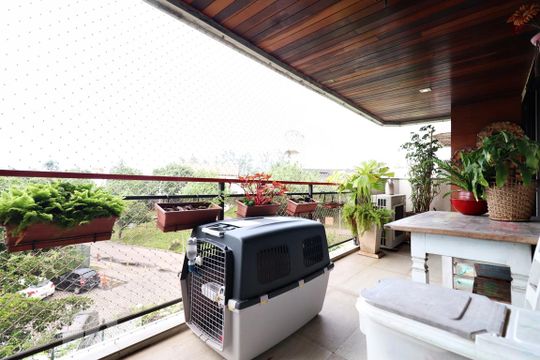 Varanda de apartamento para alugar com 3 quartos, 163m² em Barra da Tijuca, Rio de Janeiro