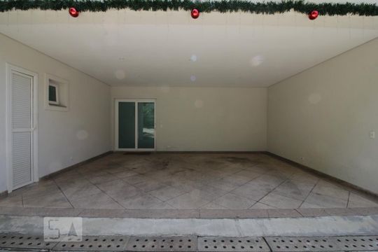 Garagem de casa de condomínio à venda com 4 quartos, 820m² em Fazenda Morumbi, São Paulo