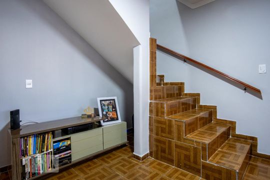 Sala de casa para alugar com 3 quartos, 140m² em Vila Olinda, São Paulo