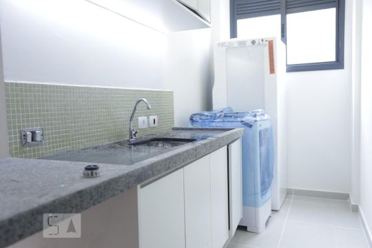 Cozinha de apartamento para alugar com 1 quarto, 42m² em Bela Vista, São Paulo