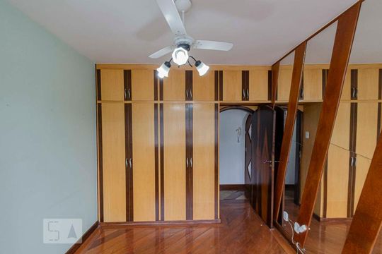 Quarto 1 de apartamento para alugar com 2 quartos, 75m² em Andaraí, Rio de Janeiro