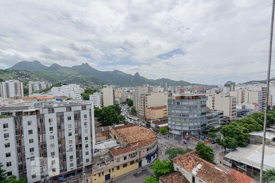 Vista da Sala de apartamento para alugar com 2 quartos, 75m² em Andaraí, Rio de Janeiro