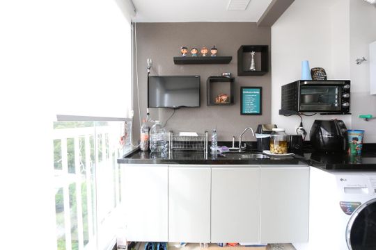 varanda de apartamento à venda com 1 quarto, 44m² em Vila Andrade, São Paulo