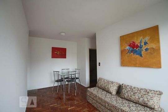 Sala de apartamento para alugar com 1 quarto, 48m² em Bela Vista, São Paulo