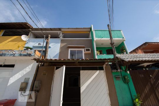 Casa de Condomínio à venda com 3 quartos, 180m² em Vargem Grande, Rio de Janeiro
