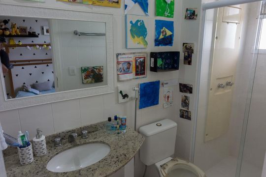 Banheiro suite 1 de apartamento para alugar com 4 quartos, 150m² em Barra da Tijuca, Rio de Janeiro
