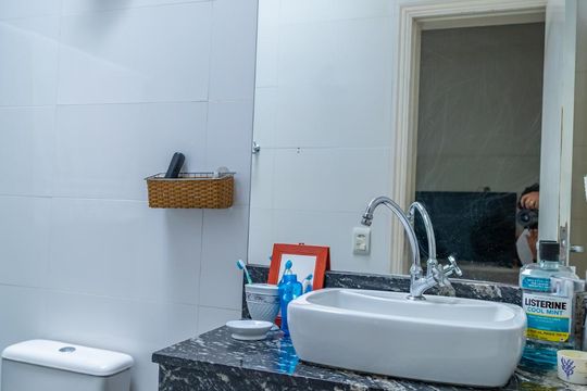 Banheiro 2 - Suíte  de casa à venda com 3 quartos, 260m² em Sítio da Figueira, São Paulo