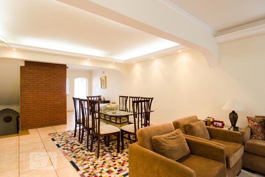 Sala de casa à venda com 3 quartos, 270m² em Nova Petrópolis, São Bernardo do Campo