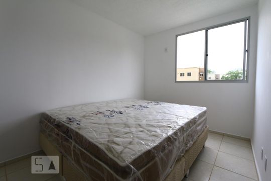 Quarto 1  de apartamento para alugar com 2 quartos, 50m² em Jacarepaguá, Rio de Janeiro