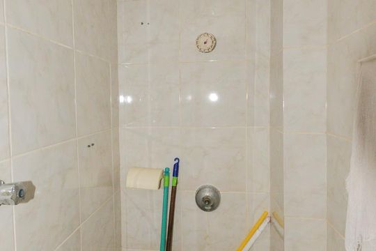 Banheiro de Serviço de apartamento à venda com 3 quartos, 98m² em Alto da Boa Vista, Rio de Janeiro