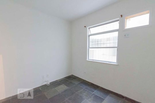 Studio de kitnet/studio à venda com 1 quarto, 35m² em Grajaú, Rio de Janeiro