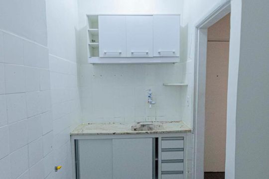 Cozinha de kitnet/studio à venda com 1 quarto, 35m² em Grajaú, Rio de Janeiro