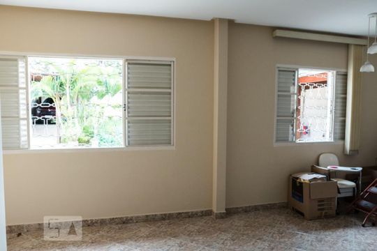 Sala de casa à venda com 3 quartos, 200m² em São João Batista (venda Nova), Belo Horizonte