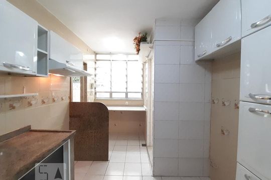 Cozinha de apartamento para alugar com 2 quartos, 68m² em Rocha, Rio de Janeiro