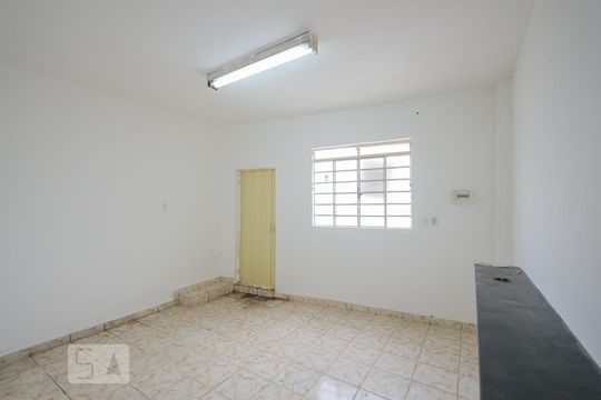 Apartamento para alugar com 1 quarto, 32m² em Marajó, Belo Horizonte