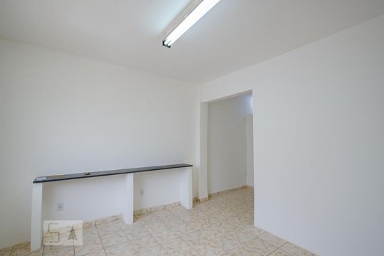 Sala de apartamento para alugar com 1 quarto, 32m² em Marajó, Belo Horizonte