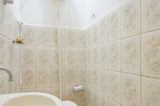 Banheiro de apartamento para alugar com 1 quarto, 32m² em Marajó, Belo Horizonte