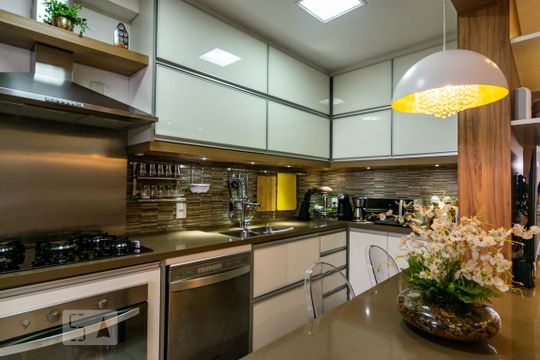 Cozinha de apartamento à venda com 2 quartos, 179m² em Cerâmica, São Caetano do Sul