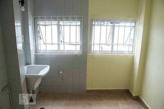 Lavanderia de apartamento à venda com 2 quartos, 49m² em Centro, Diadema