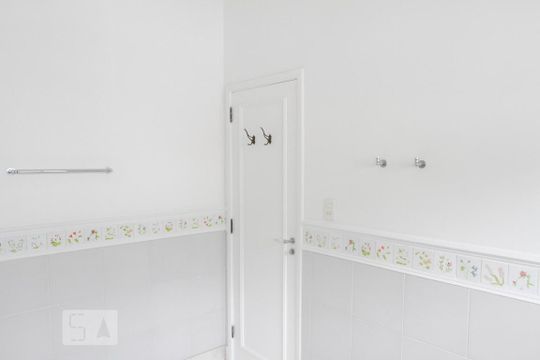 Banheiro Social - 3º Andar de casa à venda com 4 quartos, 400m² em Gávea, Rio de Janeiro