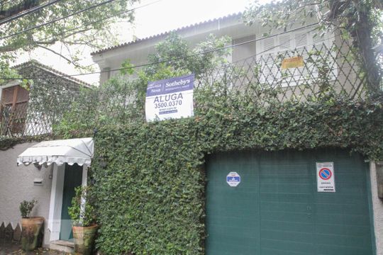 Fachada da Casa de casa à venda com 4 quartos, 400m² em Gávea, Rio de Janeiro