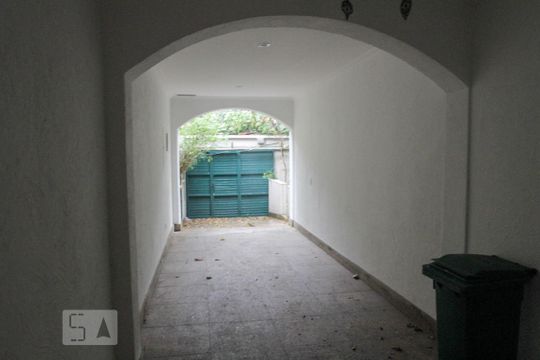 Garagem de casa à venda com 4 quartos, 400m² em Gávea, Rio de Janeiro