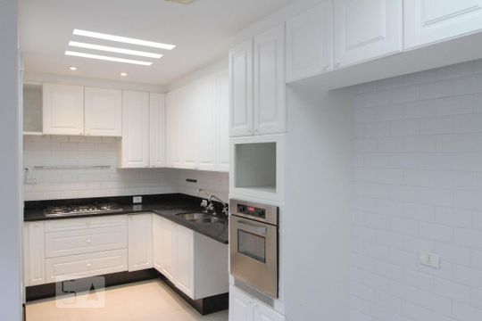 Cozinha de casa à venda com 4 quartos, 400m² em Gávea, Rio de Janeiro
