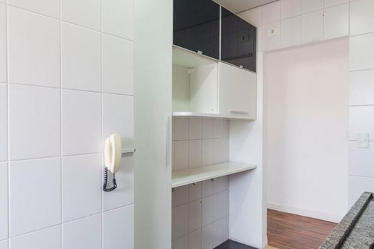 Cozinha de apartamento à venda com 2 quartos, 58m² em Jardim Oriental, São Paulo