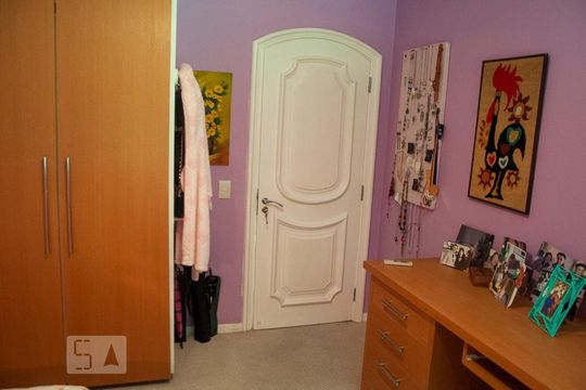 Quarto 1 de apartamento para alugar com 4 quartos, 300m² em Vila Assunção, Porto Alegre