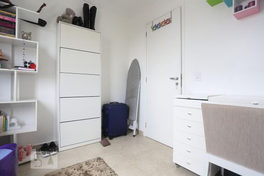 Quarto de apartamento para alugar com 3 quartos, 70m² em Jaguaré, São Paulo