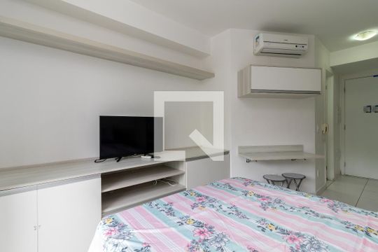 Quarto e Sala de apartamento à venda com 1 quarto, 20m² em Santana, São Paulo