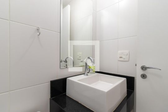 Banheiro de apartamento à venda com 1 quarto, 20m² em Santana, São Paulo