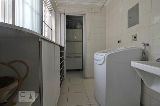 Área de serviço de apartamento à venda com 3 quartos, 93m² em Vila Andrade, São Paulo