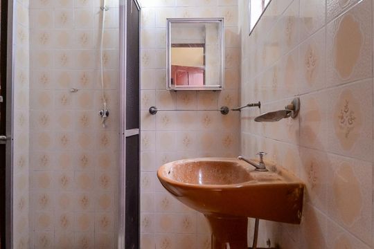 Banheiro  de casa para alugar com 2 quartos, 90m² em Vila Regente Feijó, São Paulo