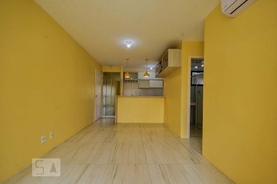 Sala de apartamento à venda com 3 quartos, 67m² em Jardim Umuarama, São Paulo