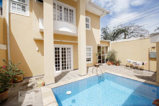 Casa à venda com 4 quartos, 150m² em Vargem Pequena, Rio de Janeiro