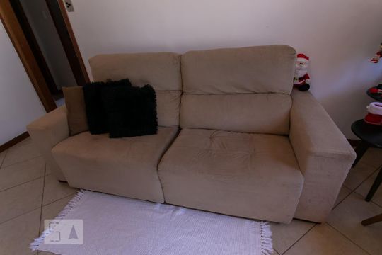 Detalhe de casa de condomínio à venda com 3 quartos, 130m² em Santa Tereza, Porto Alegre