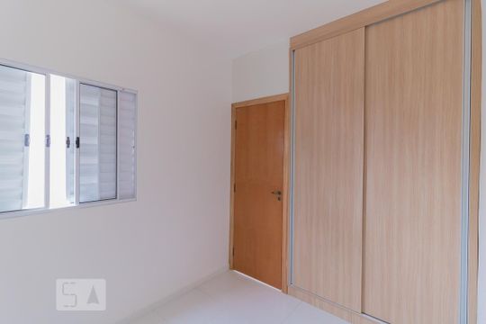 Quarto de kitnet/studio à venda com 1 quarto, 27m² em Jardim Maringá, São Paulo