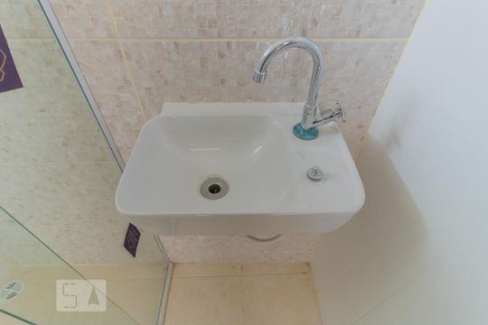 Detalhe banheiro de kitnet/studio à venda com 1 quarto, 27m² em Jardim Maringá, São Paulo