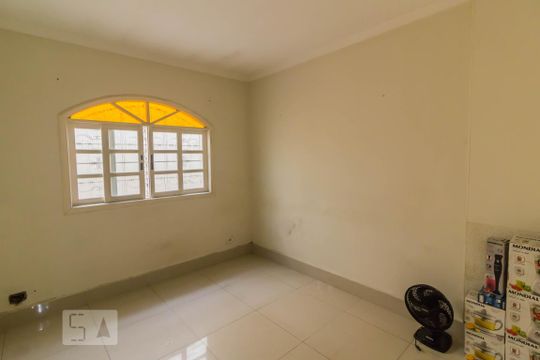 Quarto 1 de casa à venda com 4 quartos, 200m² em Jardim Bom Clima, Guarulhos