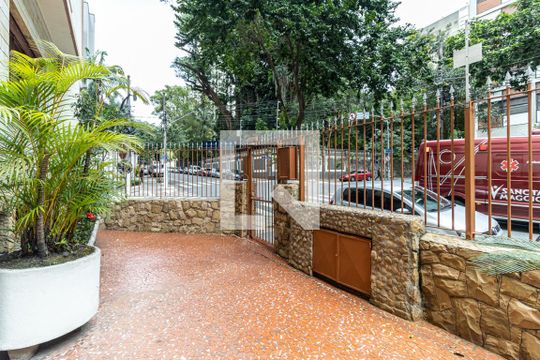 Entrada de kitnet/studio à venda com 1 quarto, 30m² em Higienópolis, São Paulo