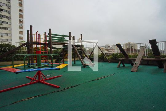 Área comum - Playground de apartamento à venda com 3 quartos, 80m² em Passo da Areia, Porto Alegre